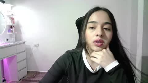 AINE online show from November 29, 1:13 am