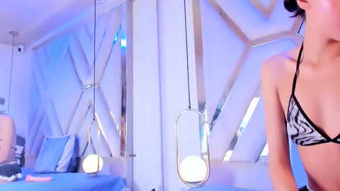   online show from March 7, 1:00 pm