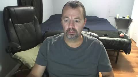 Daddy online show from October 29, 11:49 pm