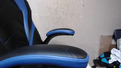 Leo  Airborn  Sir  Daddy online show from March 10, 9:01 am