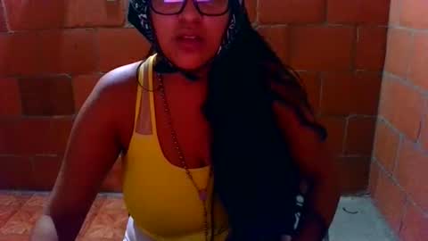 aisha koswell3 online show from November 26, 11:12 pm