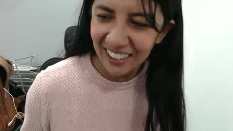 Katie   online show from March 11, 3:56 pm