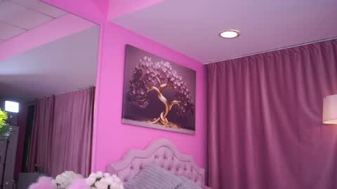 Maddy online show from April 2, 7:54 pm