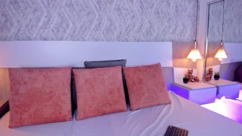 Aisha online show from February 22, 7:58 pm