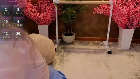 aishiro online show from February 24, 1:10 pm