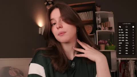 Aliza online show from May 26, 1:23 am