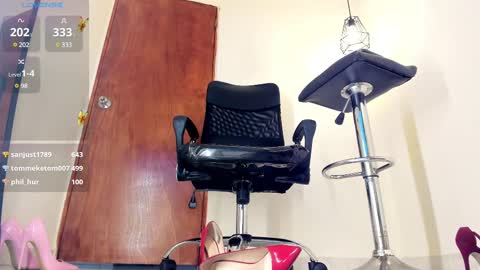  Aitana  online show from February 10, 1:35 am