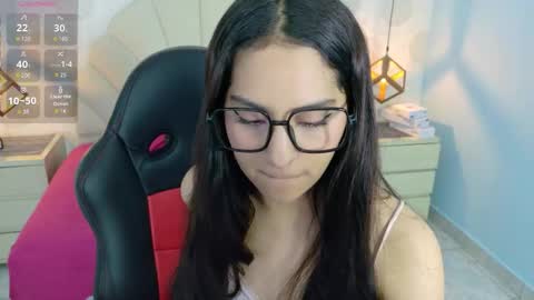 AIXA online show from February 3, 8:02 pm