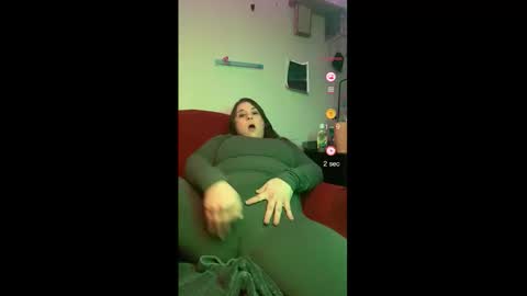 ajsquirts online show from November 9, 9:13 am