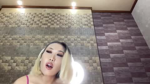 Akemi online show from October 21, 10:02 pm