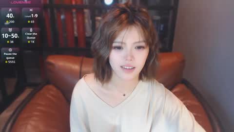 Aki  online show from June 4, 10:21 am