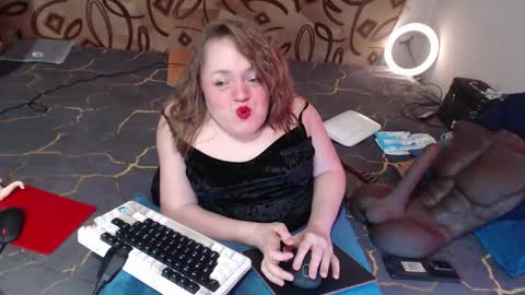 Natalie online show from March 11, 7:03 am