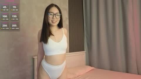 Kim online show from October 2, 5:45 pm