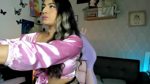 Alaia online show from March 26, 6:24 pm