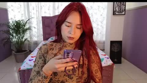 Snapshot of alaia_skater chatting on October 6, 12:12 pm Alaia Skater online show from October 6, 12:12 pm