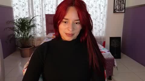 Snapshot of alaia_skater chatting on October 13, 8:11 pm Alaia Skater online show from October 13, 8:11 pm