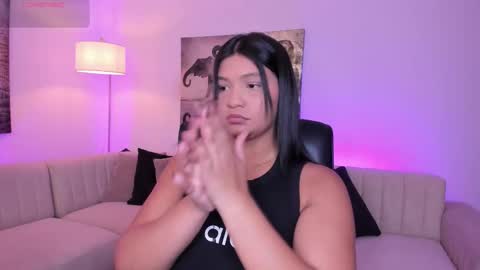 Alaia online show from December 19, 7:42 pm