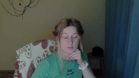 Anna online show from May 19, 4:58 pm