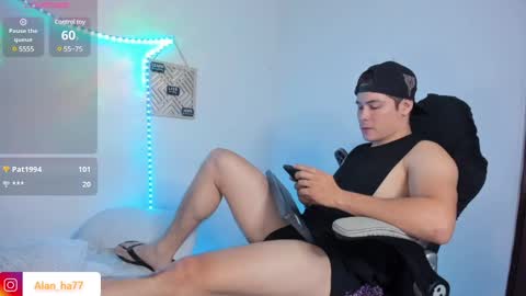 Snapshot of alan_hadid1 chatting on February 16, 11:59 pm Alan Hadid online show from February 16, 11:59 pm