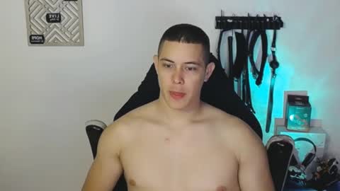 Snapshot of alan_hadid1 chatting on January 19, 3:21 pm Alan Hadid online show from January 19, 3:21 pm