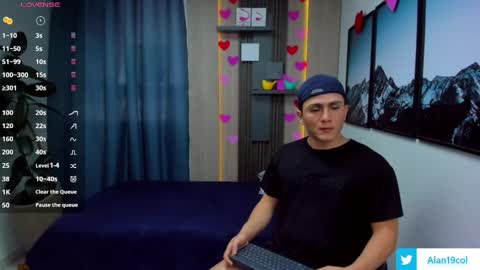 Alan  Kevin can we reach 100 thumbs up please guys  online show from February 21, 7:21 pm