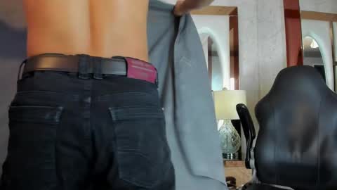 ---Alan--- online show from March 11, 7:57 am