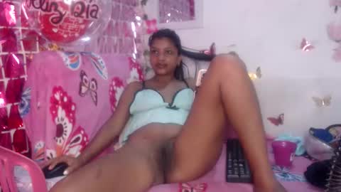 Snapshot of alana_2024 chatting on October 22, 2:08 pm Working hours pm to am every day online show from October 22, 2:08 pm