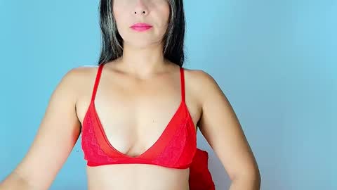 alana_pink95 online show from February 16, 12:25 pm