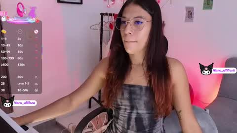Snapshot of alana_willians chatting on September 9, 3:01 pm alana online show from September 9, 3:01 pm