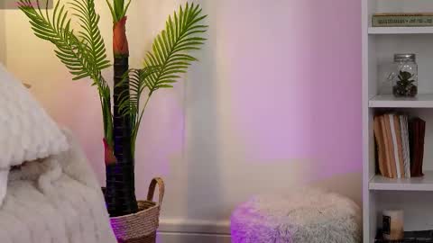 AlanaBaabe online show from March 23, 5:01 am