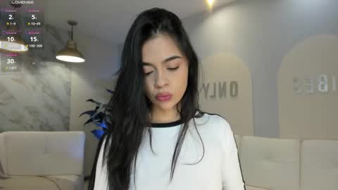 Snapshot of alanacraft chatting on September 15, 12:17 pm Alana online show from September 15, 12:17 pm