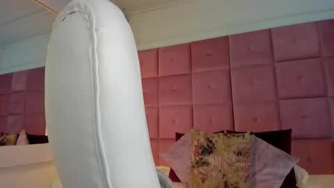 alanah_connors online show from January 9, 5:40 pm