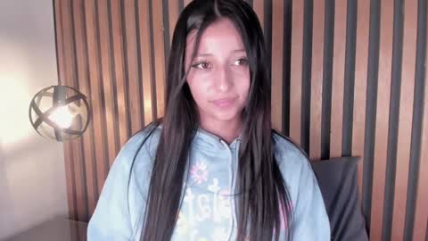 alanha online show from January 15, 7:37 am