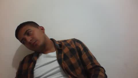 alanj998 online show from March 9, 4:06 am