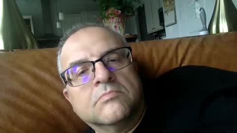 Snapshot of alankrieski1174 chatting on October 13, 11:56 am alankrieski1174 online show from October 13, 11:56 am