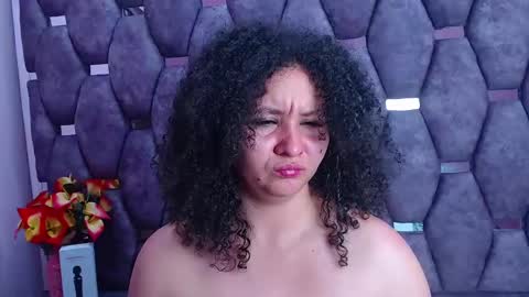 AlaSmith  online show from February 18, 8:38 am