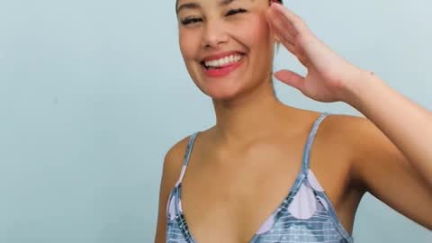 Snapshot of alasska_18 chatting on October 13, 12:12 am alasska_18 online show from October 13, 12:12 am