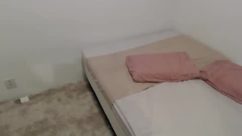 Snapshot of alatinmermaid chatting on October 4, 9:12 pm alatinmermaid online show from October 4, 9:12 pm