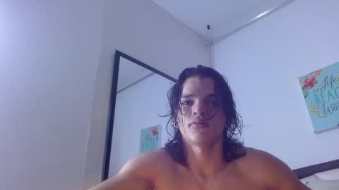 Snapshot of albertbernal69 chatting on October 3, 3:48 am Albert online show from October 3, 3:48 am