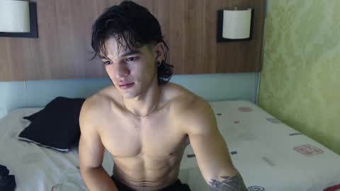 Snapshot of albertbernal69 chatting on March 3, 6:15 am Albert online show from March 3, 6:15 am