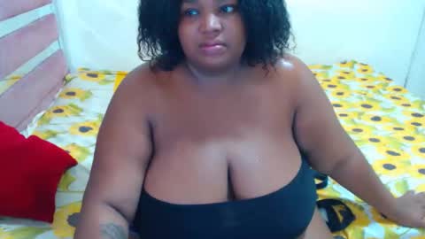 aleeinvein1 online show from April 4, 10:06 pm