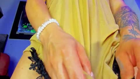 Alejandra online show from October 27, 5:35 pm