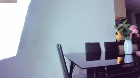 A L E J A N D R A online show from October 19, 11:04 am