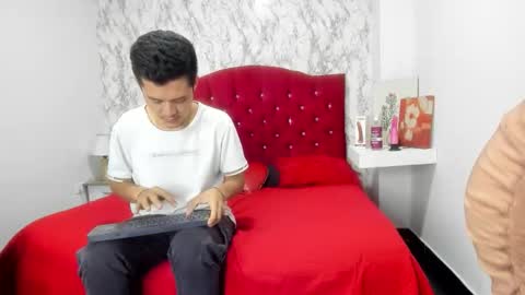 ALEJANDRA JAMES online show from March 31, 12:16 pm