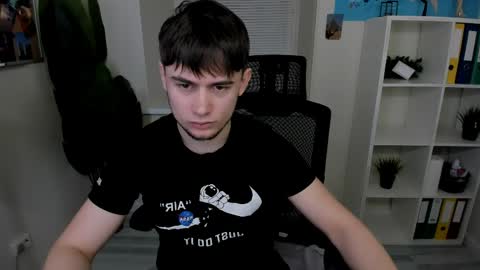 Alejandro online show from April 2, 10:55 am