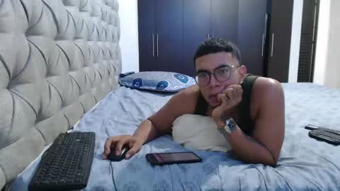 alejandrocock online show from January 19, 11:53 am