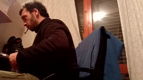 catch33 online show from January 1, 10:24 pm