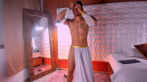 Snapshot of alejandrostorm chatting on March 2, 8:40 pm Alejo online show from March 2, 8:40 pm