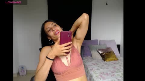 alejaxxxhot online show from May 29, 7:34 pm