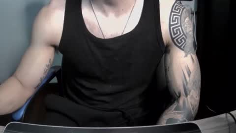 alejoduarte16 online show from February 24, 5:16 pm